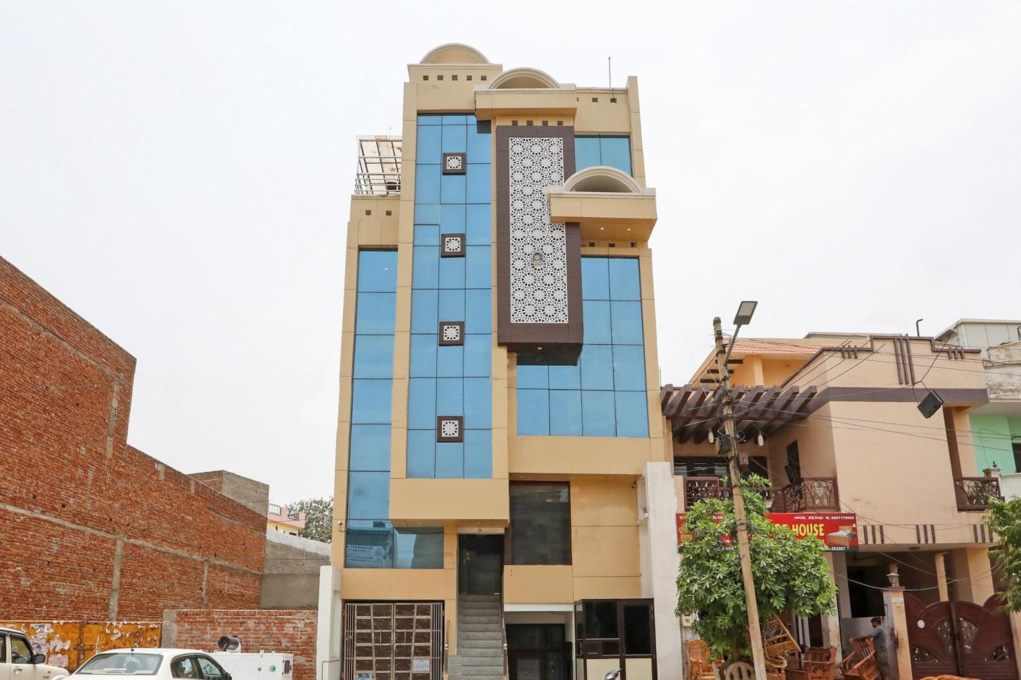 Oyo Hotel Vaishnavi Heritage Inn Агра Экстерьер фото